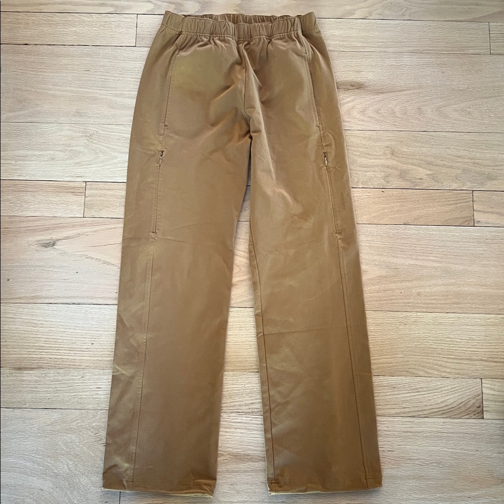 Wondery Outdoors multi-pocket Pants in Ocher